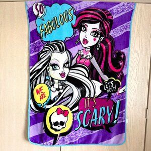 Monster High 2016 Throw Blanket
